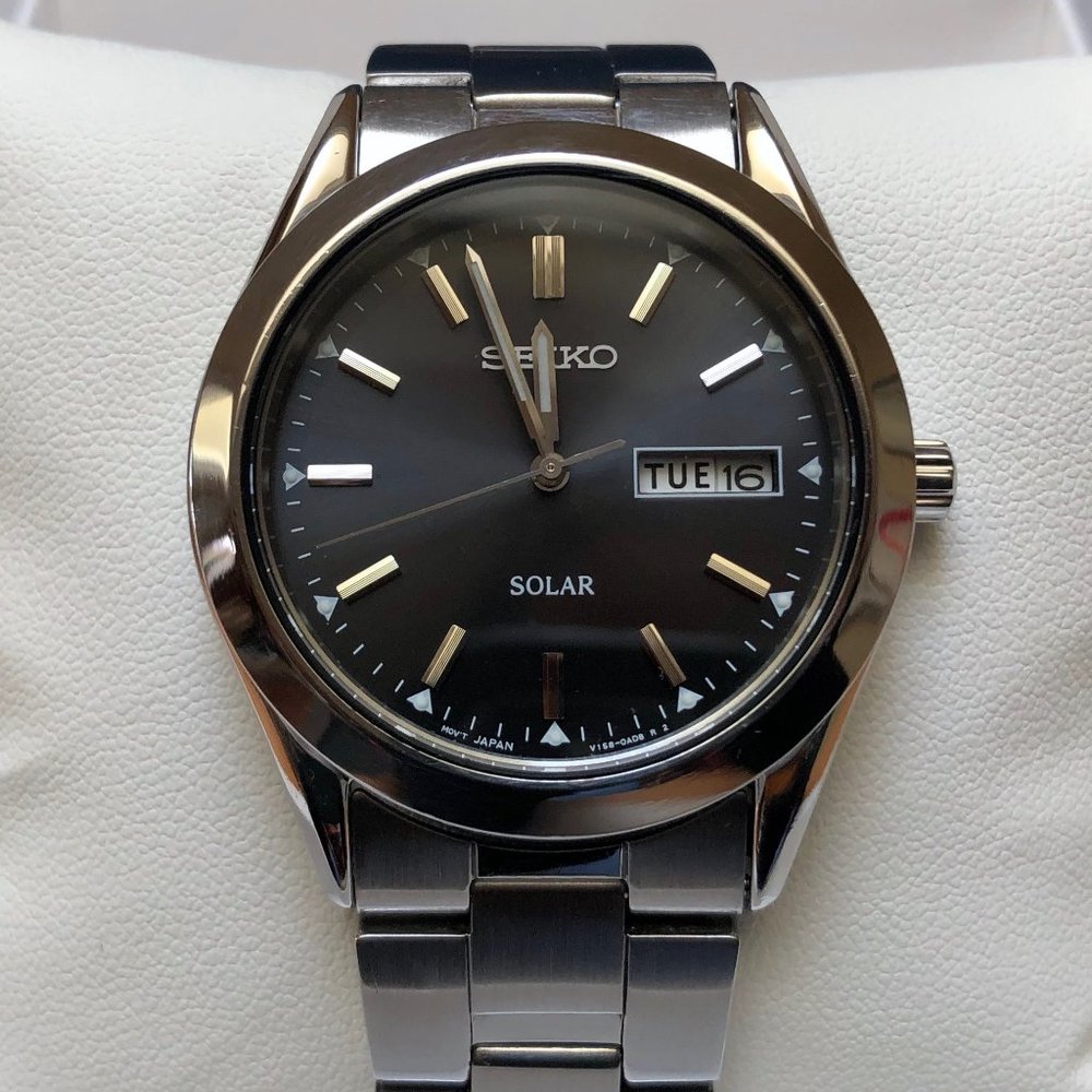 Seiko Solar Men's Watch SNE039